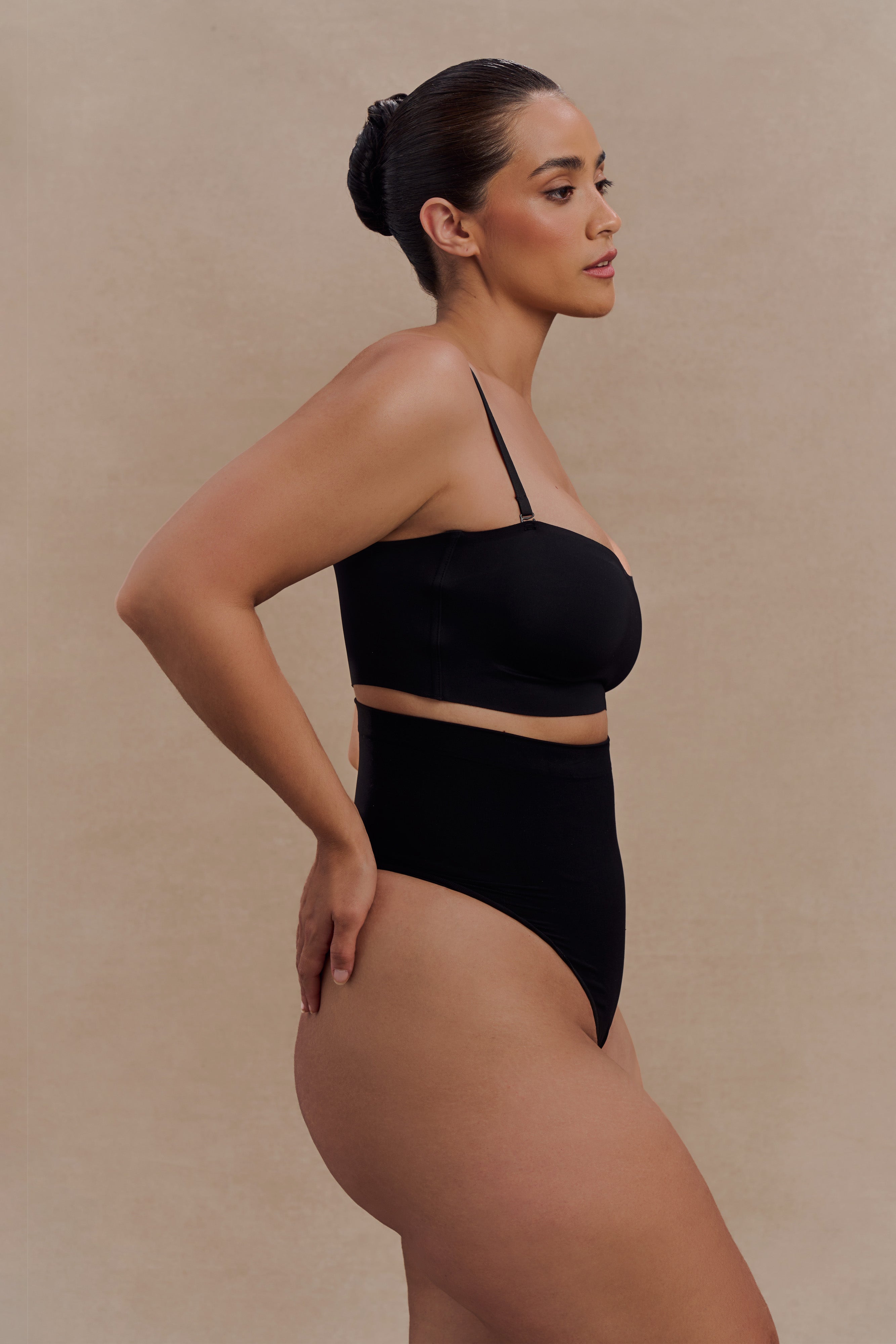 Joanna Strapless Shapewear Bra - Black