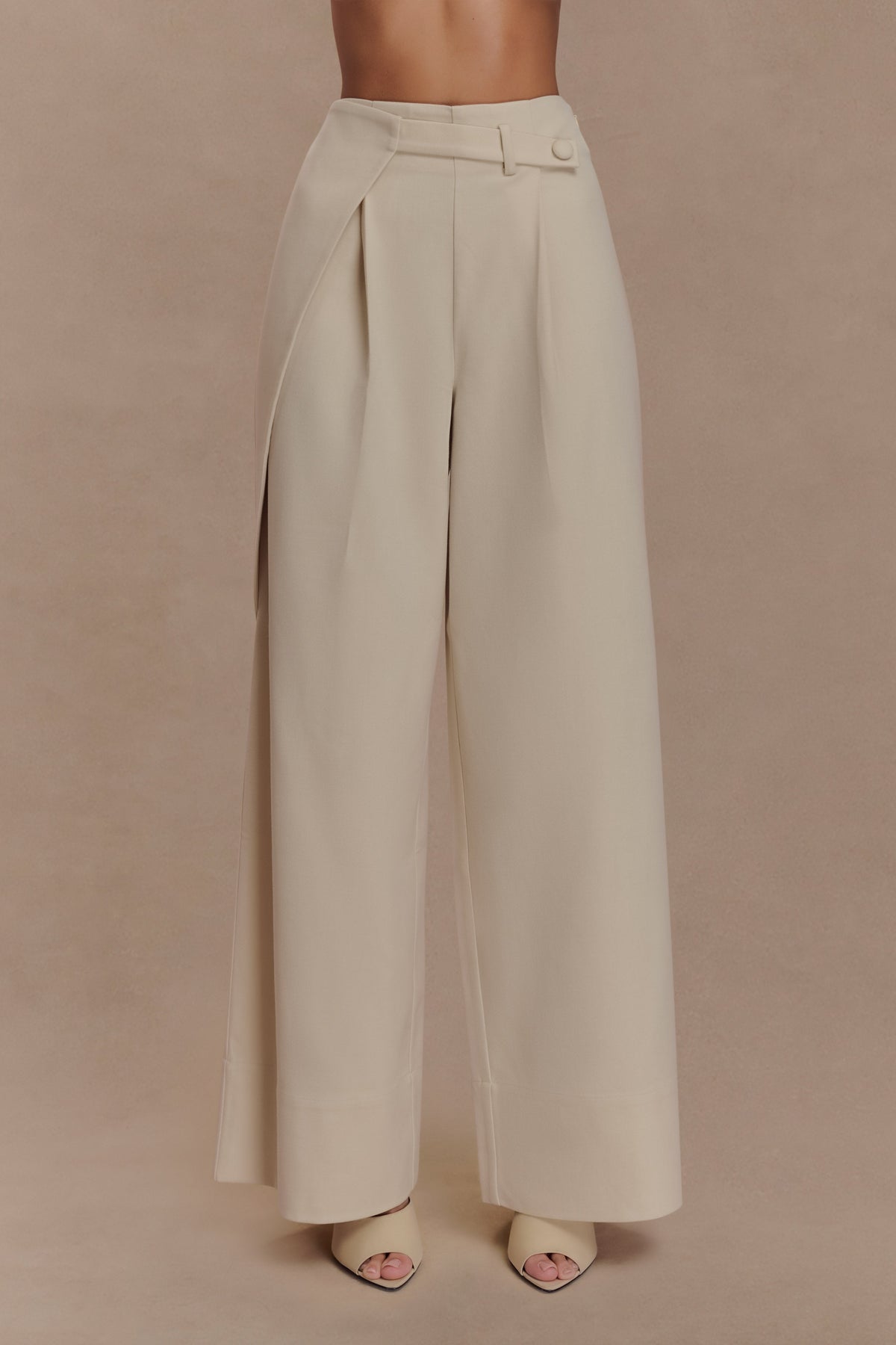 Mila Straight Leg Suiting Pant - Buttermilk