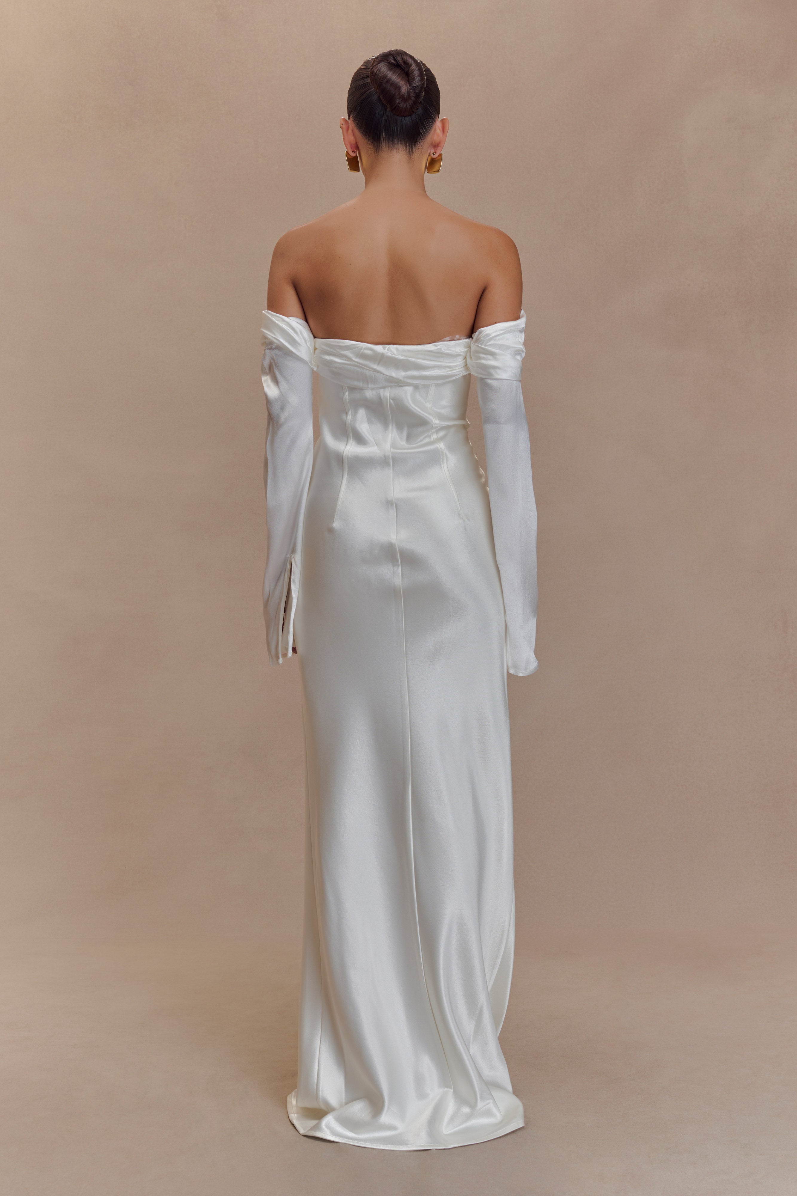 Giselle Off Shoulder Cowl Neck Maxi Dress - White