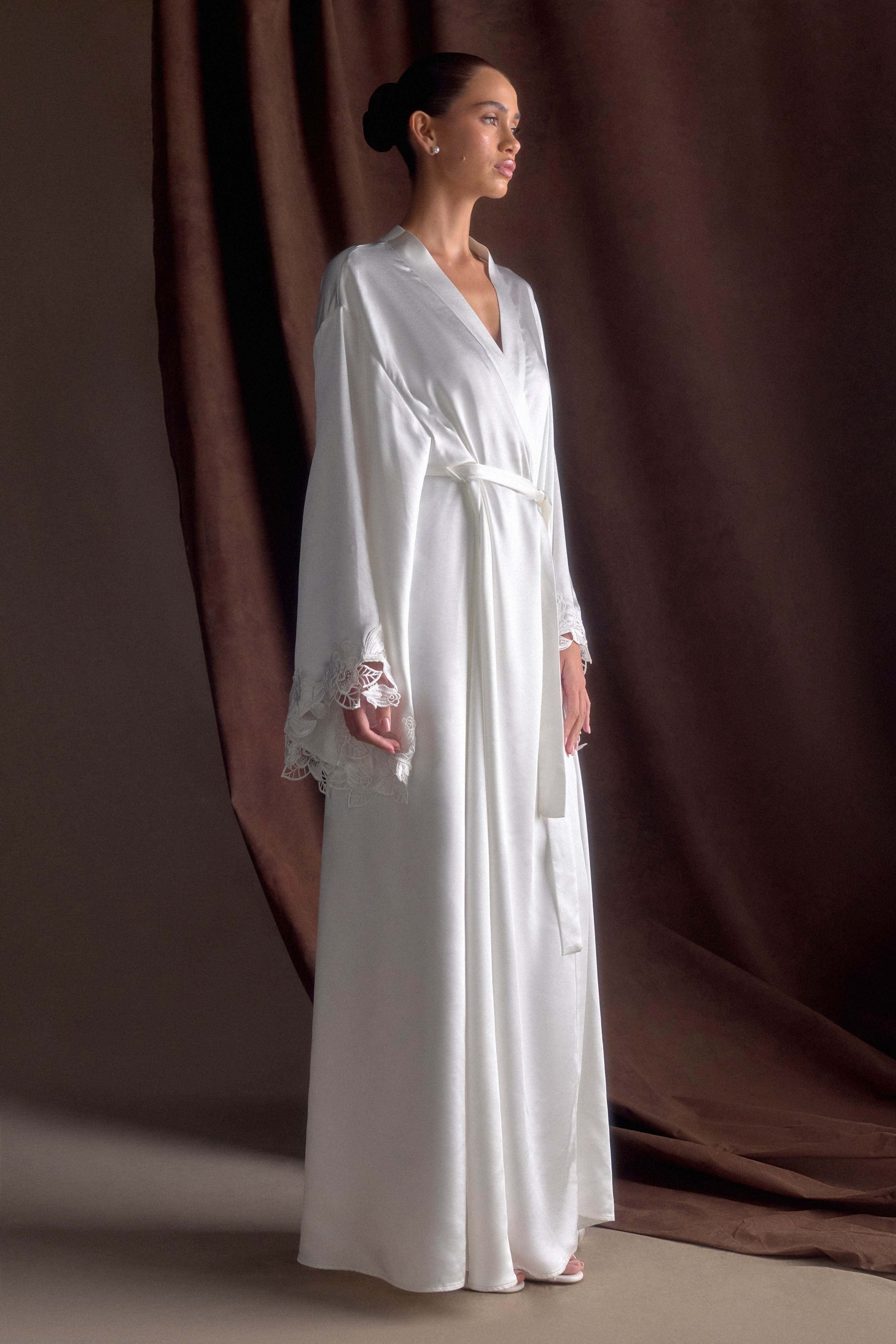Sullivan Satin Bridal Robe With Lace - Ivory