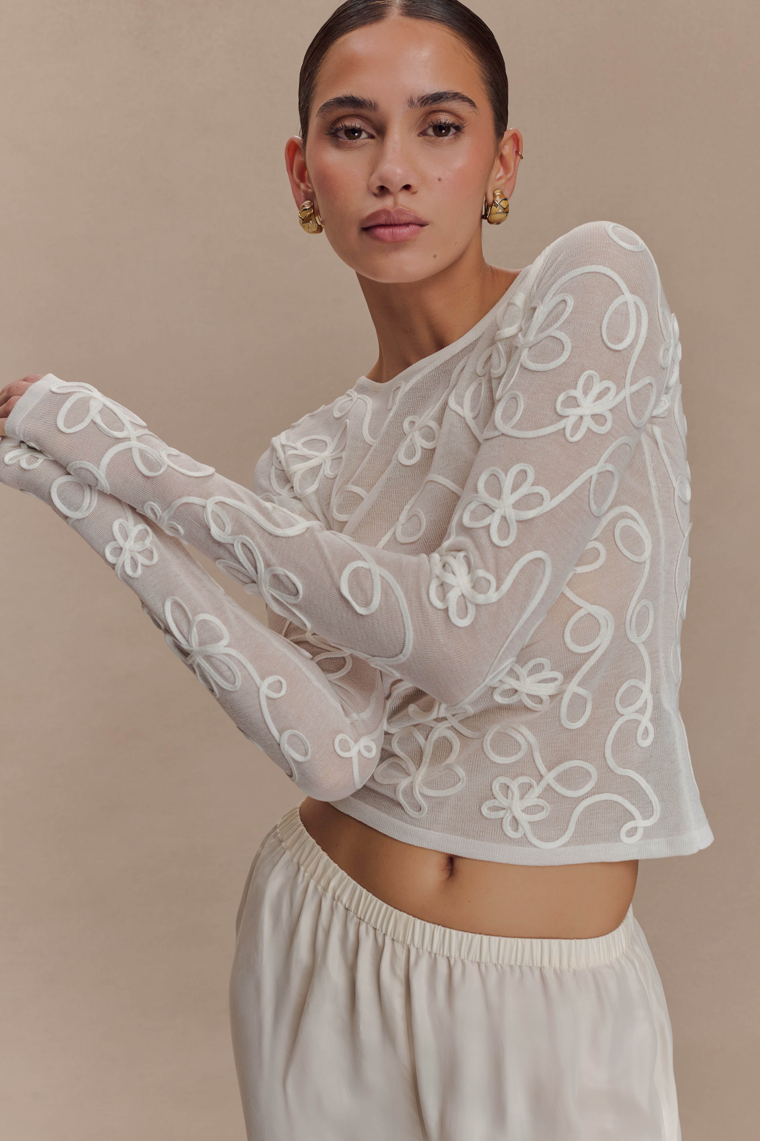 Omari Embroidery Long Sleeve Knit Top - Ivory
