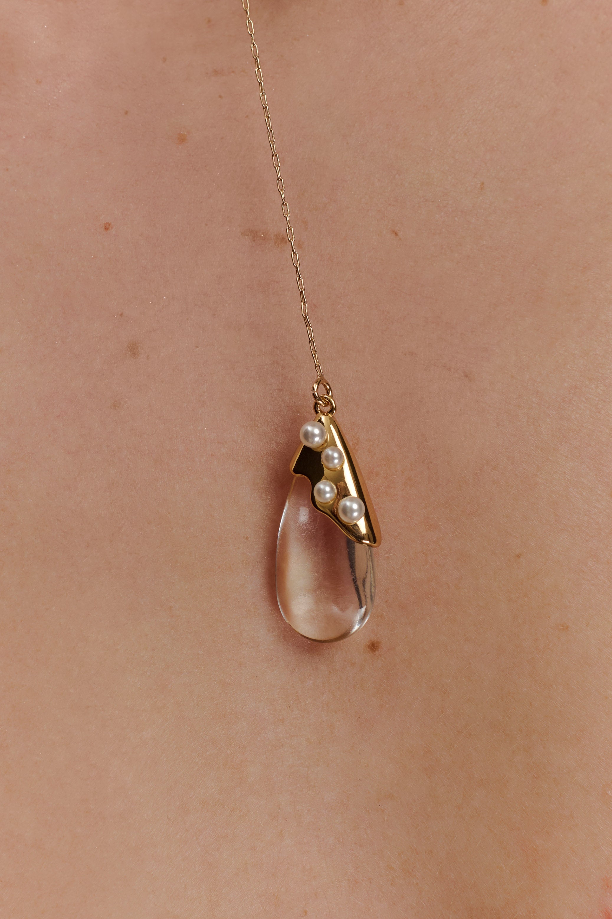 Augusta Teardrop Pendant Necklace - Gold