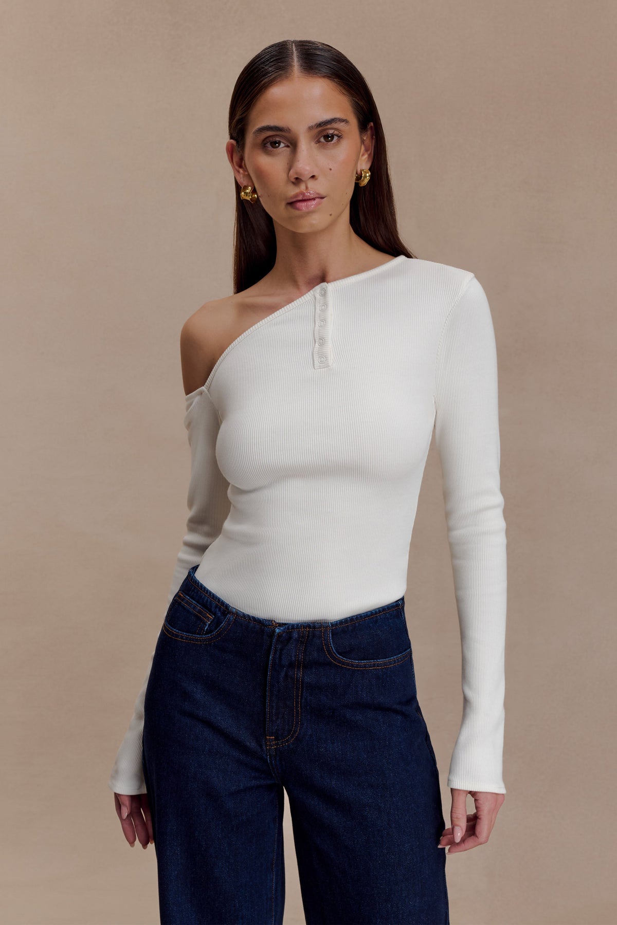 Maelle Off Shoulder Long Sleeve Top - Ivory