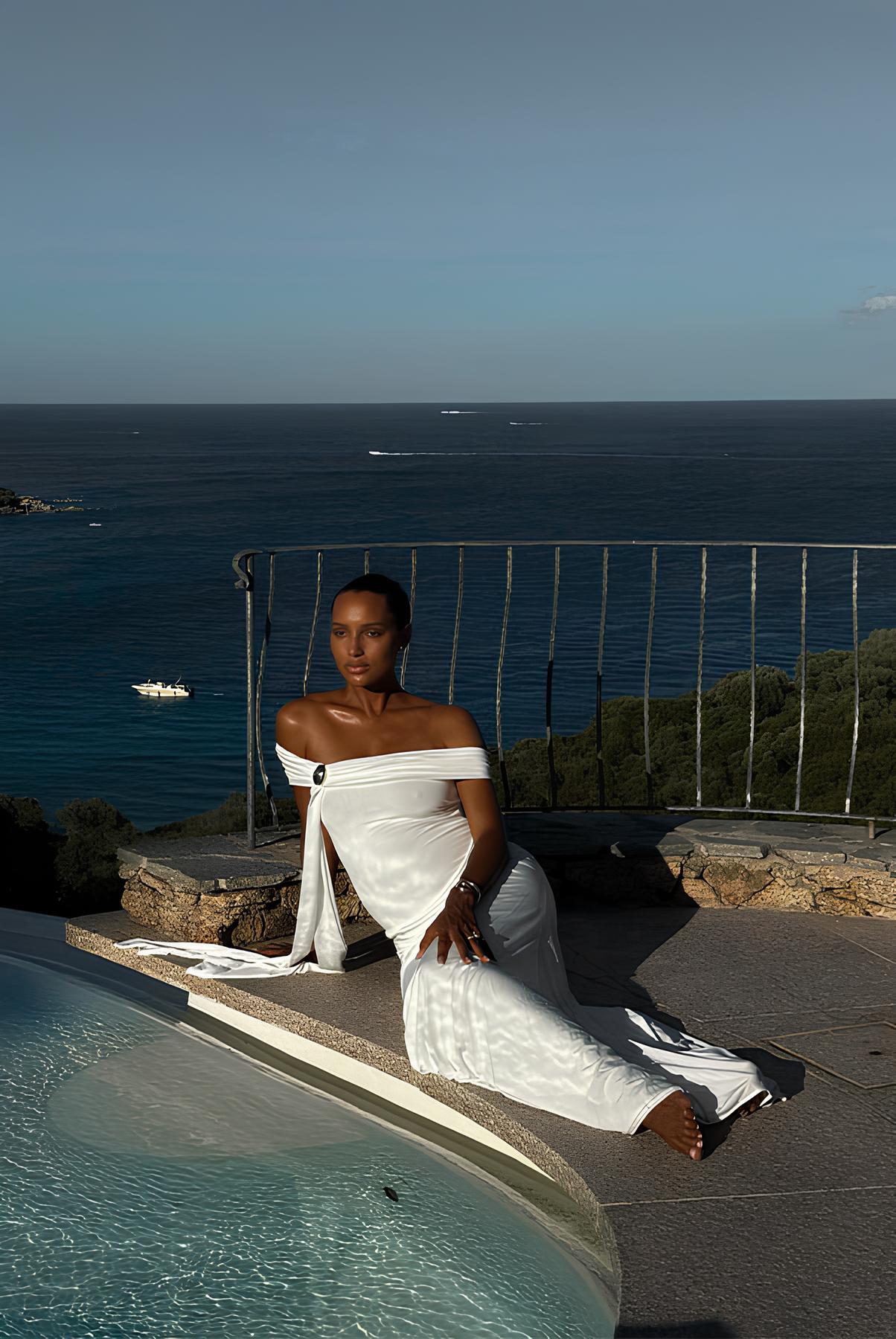 Oliver Slinky Maxi Dress - White